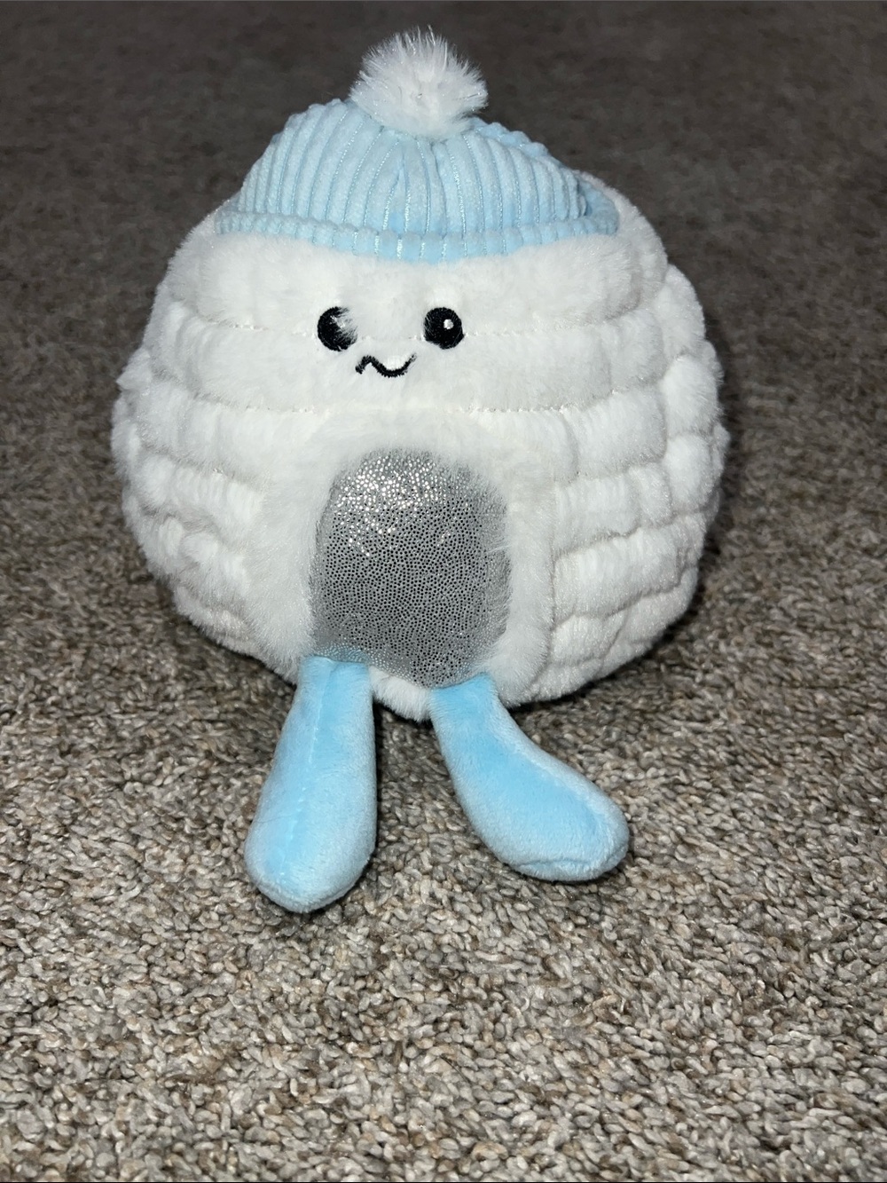 Gigglescape White Plush Igloo with Light Blue Pom Hat